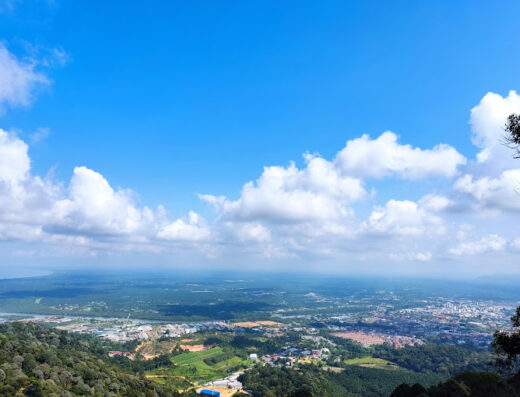 Trailhead Bukit Banang