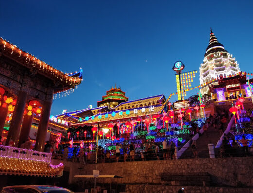 Kek Lok Si Temple night